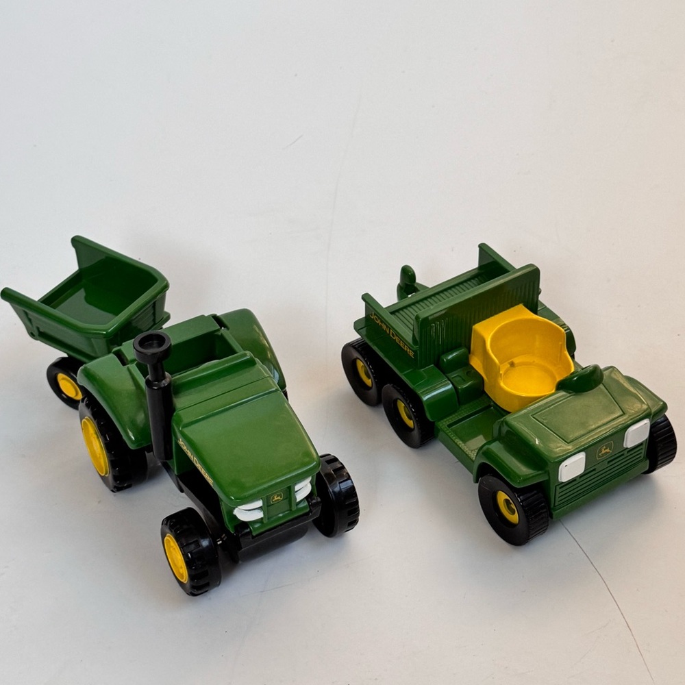 John Deere RC2 Farm Tractor And Dump Trailer and Gator Toy Set